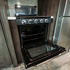 Glass Stove Top Cover w/22" Oven May Show Optional Features. Features and Options Subject to Change Without Notice.