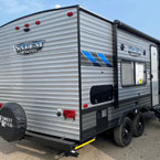 171RBXL Exterior Rear 3/4 View with Awning Retracted May Show Optional Features. Features and Options Subject to Change Without Notice.