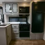  	Kitchen May Show Optional Features. Features and Options Subject to Change Without Notice.