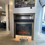 Fireplace May Show Optional Features. Features and Options Subject to Change Without Notice.
