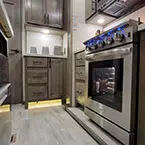 Residential oven May Show Optional Features. Features and Options Subject to Change Without Notice.