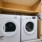 Washer/Dryer May Show Optional Features. Features and Options Subject to Change Without Notice.