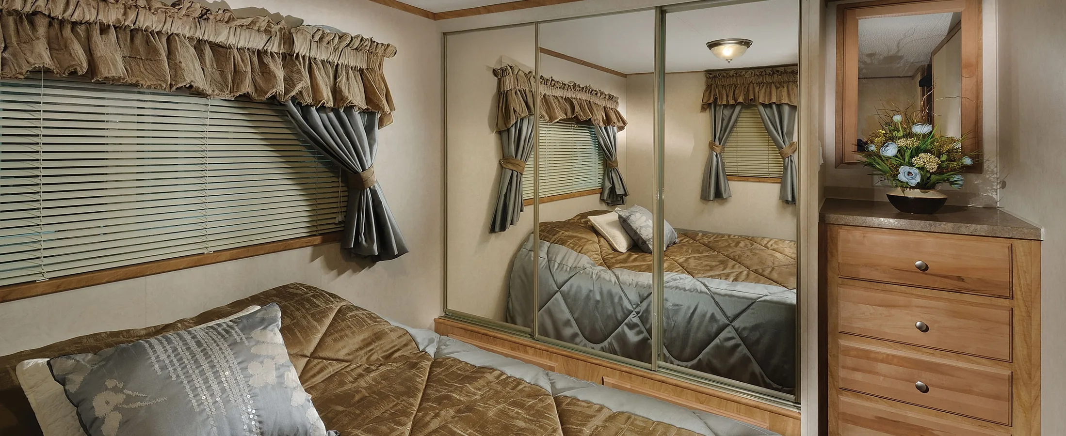 Quailridge Summit Series Canada RVs