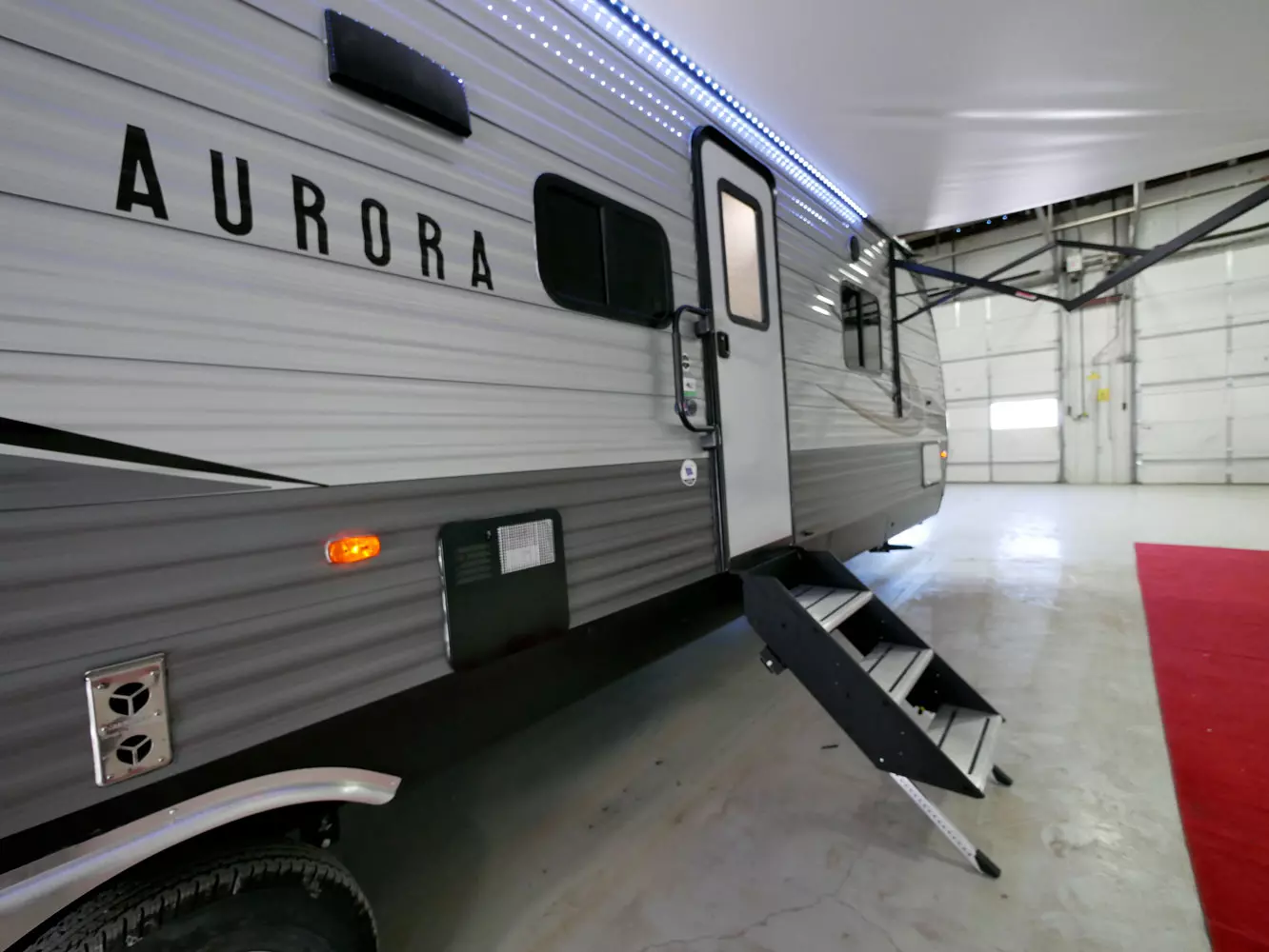 Aurora 34BHTS (2 Queen Beds) Forest River RV