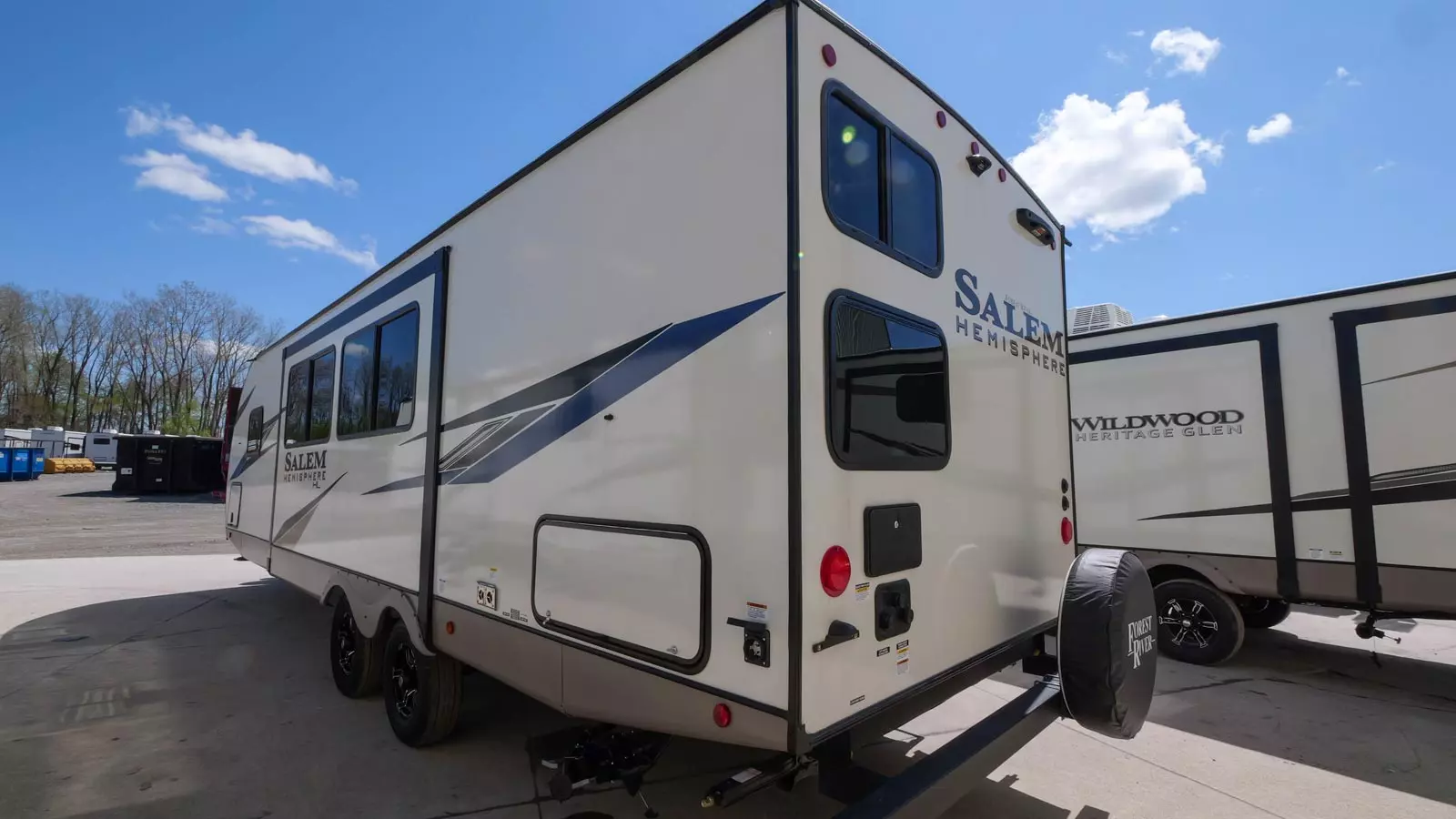 Salem Hemisphere Travel Trailers 26BHHL Forest River RV
