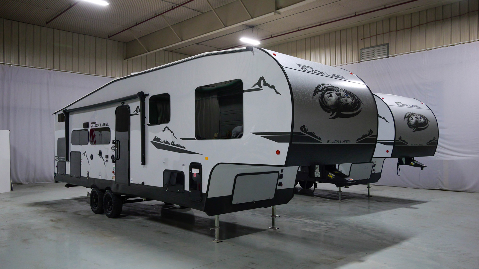 Cherokee Black Label 265GDKBL Forest River RV