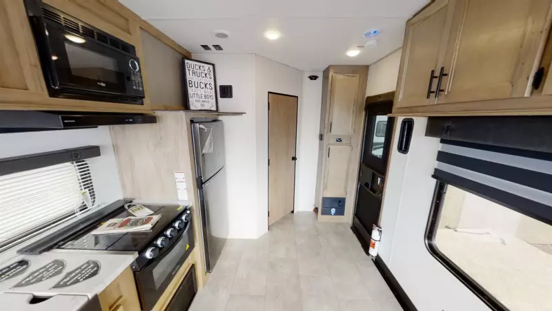 25V Floorplan Main Room
