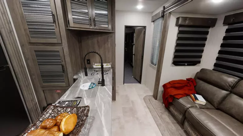 32V Floorplan Main Room