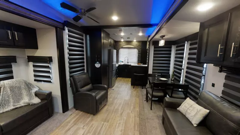 39LB Floorplan Main Room