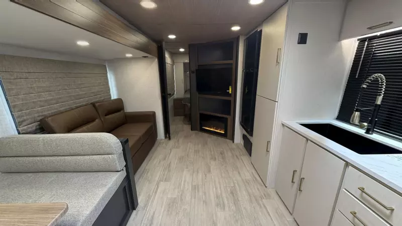 2600RB Floorplan Main Room